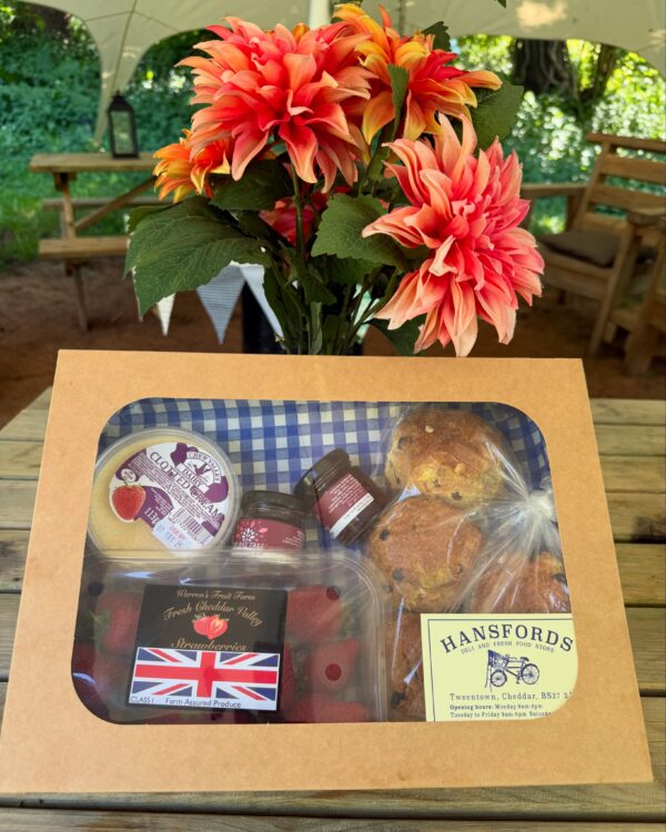 Cheddar Strawberry Cream Tea for Two